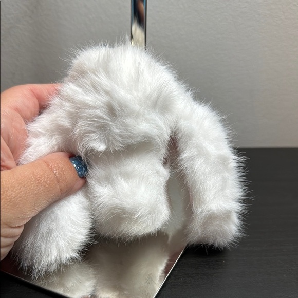 White and Pink Key Holder with Fluffy Design - Picture 3 of 3
